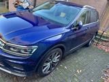 Volkswagen Tiguan 2.0 TDI SCR 140kW DSG 4MOTION OFFROAD... - Volkswagen: Offroad