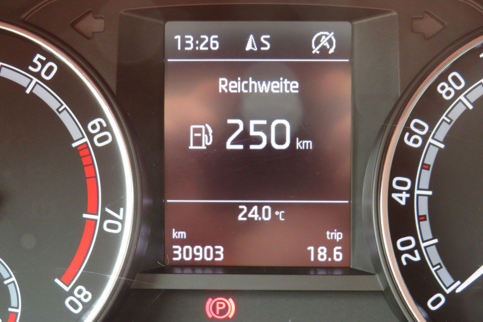 Fahrzeugabbildung SKODA Fabia Combi Ambition KLIMA SITZH. GRA PDC APP-C.