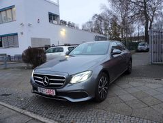 Fahrzeugabbildung Mercedes-Benz E 300 e Lim. Avantgarde 360-Kam Navi LED SHZ SD