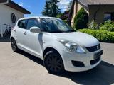 Suzuki Swift 1.2 Club 4x4/Klima, Sitzheizung, TÜV NEU - Suzuki Swift in Solingen