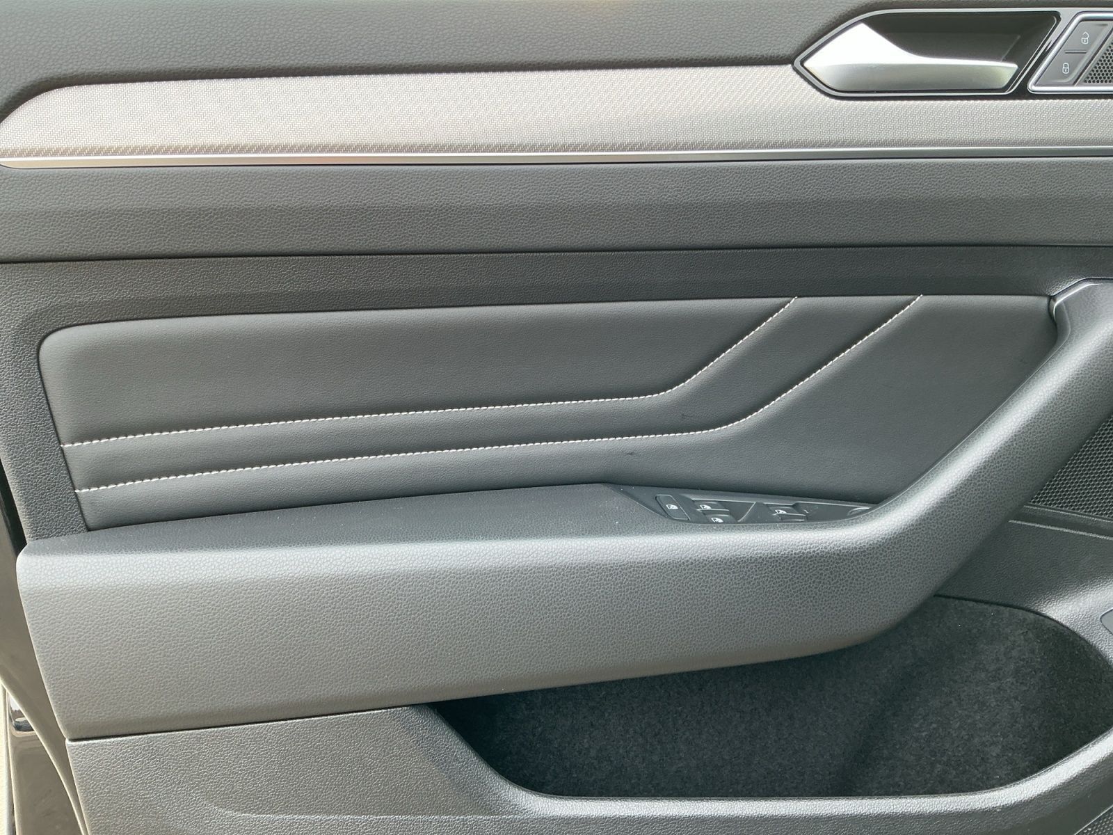 Volkswagen Passat Variant - Bild 15