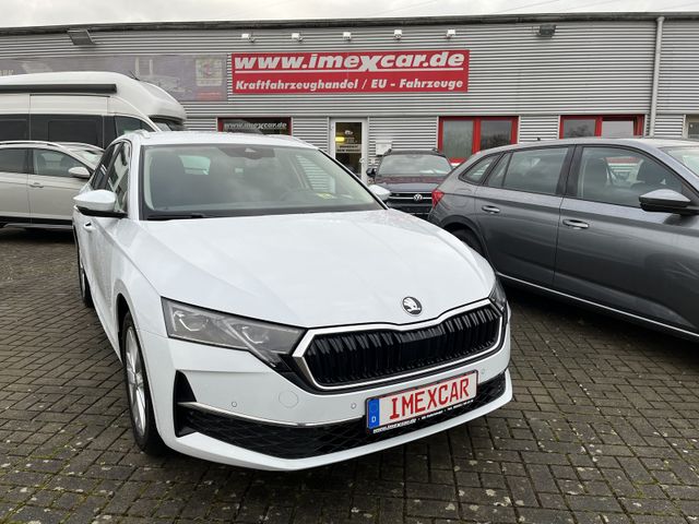 Skoda Octavia 1,5 TSI DSG Selection Combi + AHK + LED