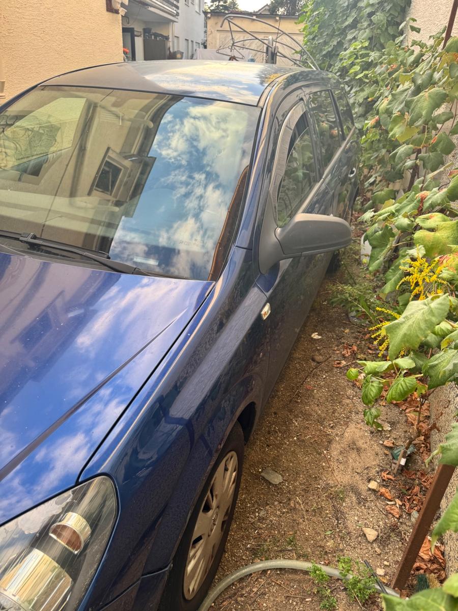 Opel Astra 2009 — photo 5