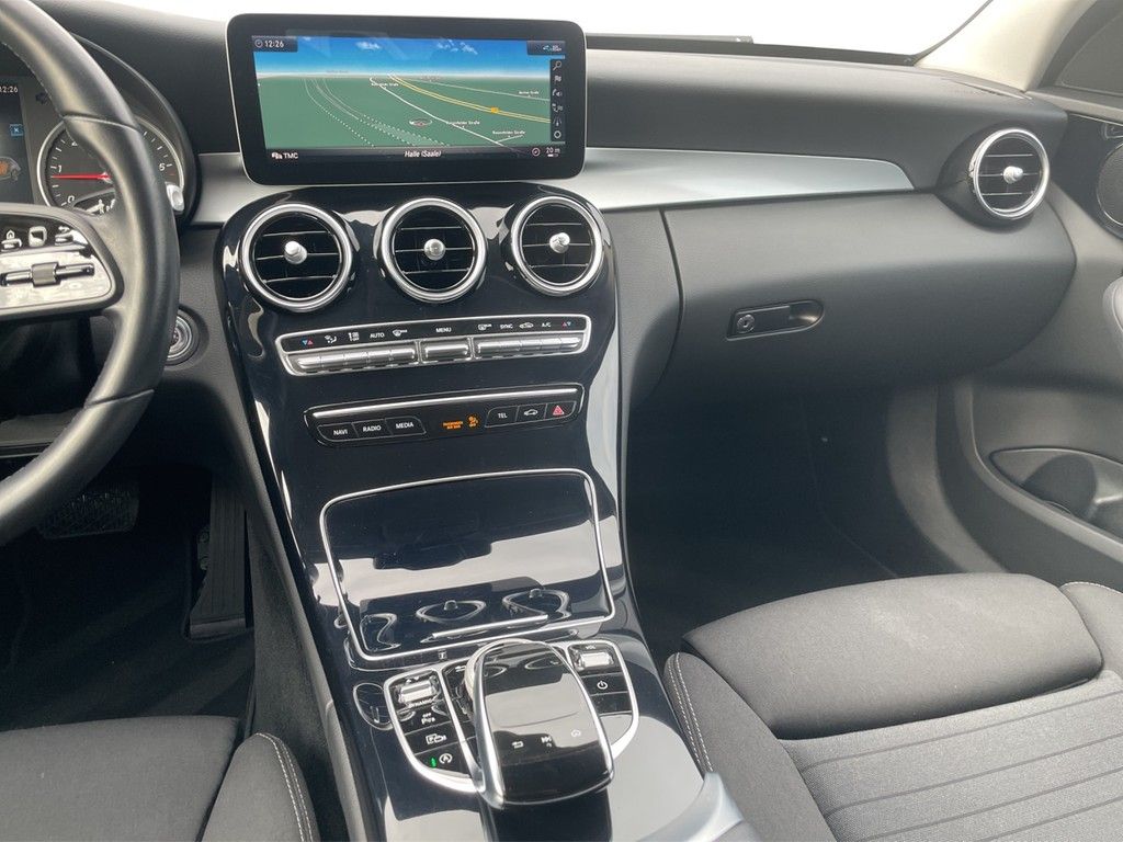 Mercedes-Benz C 200 - Bild 16