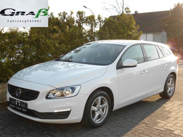 Volvo V60 2.0 T3  (mit erst 64.705 km)