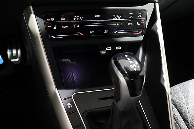 Taigo Life MOVE 1.0 TSI DSG IQ.LIGHT NAVI ACC PD