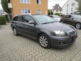 Toyota Avensis  1.8 Team *aus 1. Hand* - Toyota Avensis Team mit Benzin-Antrieb