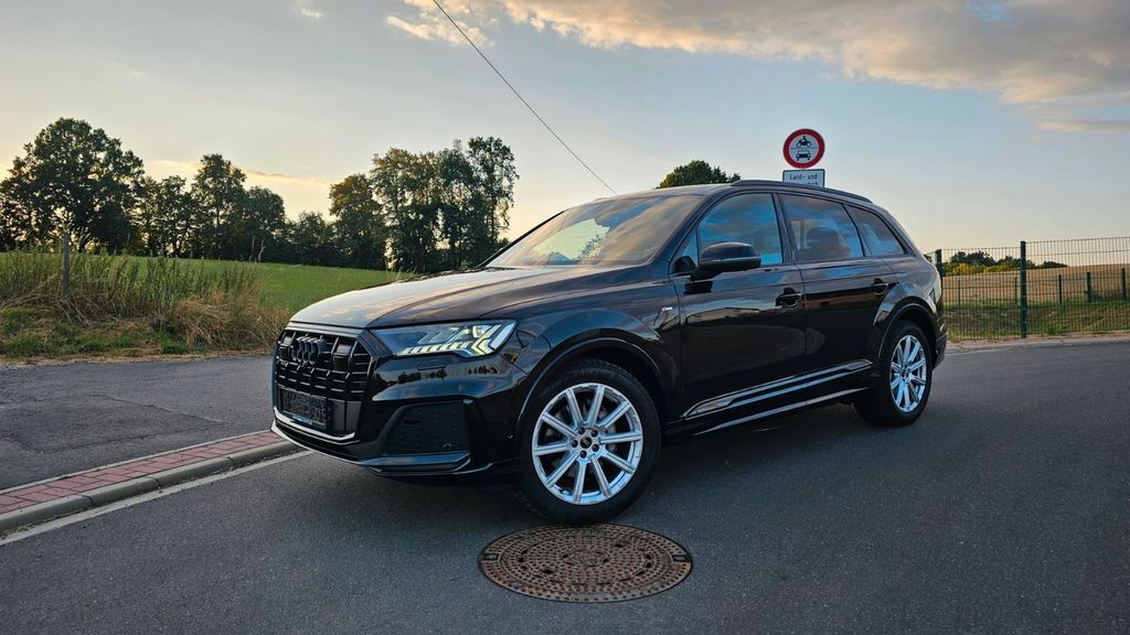 Image of Audi Q7