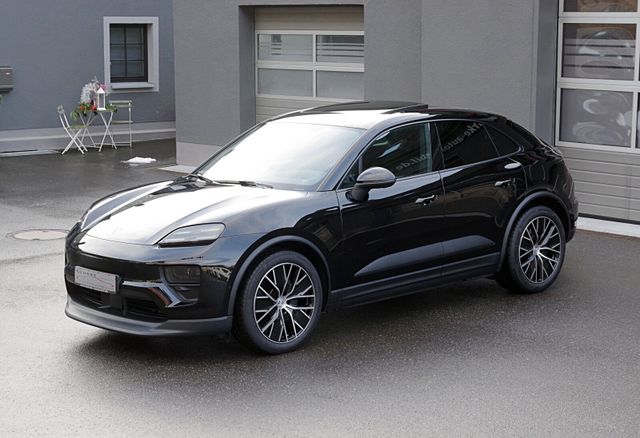 Porsche Macan 4*ACC,AHK,PANO,BOSE,Head-Up,Beifahrerdisp*