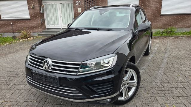 VW TouaregV6-TDI3.0TDI+PANORAMA+XENON-KEINE-AHK!