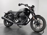 Moto Guzzi V7 III Stone *TOP-ZUSTAND - MOTO GUZZI V7 III STONE