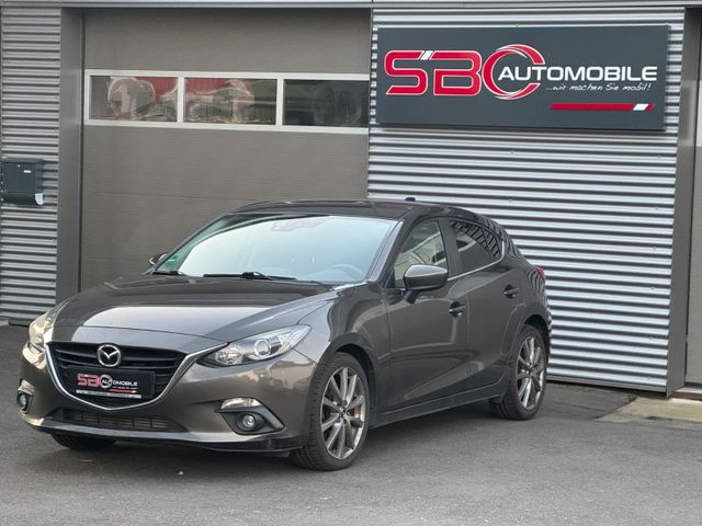 Mazda 3  Center-Line