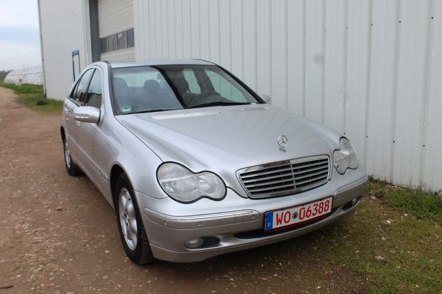 Mercedes-Benz C 200 CDI ELEGANCE