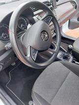 Skoda NAVI, AHK, EINPARKHILFE ,TÜV NEU ! - Skoda Fabia von privat