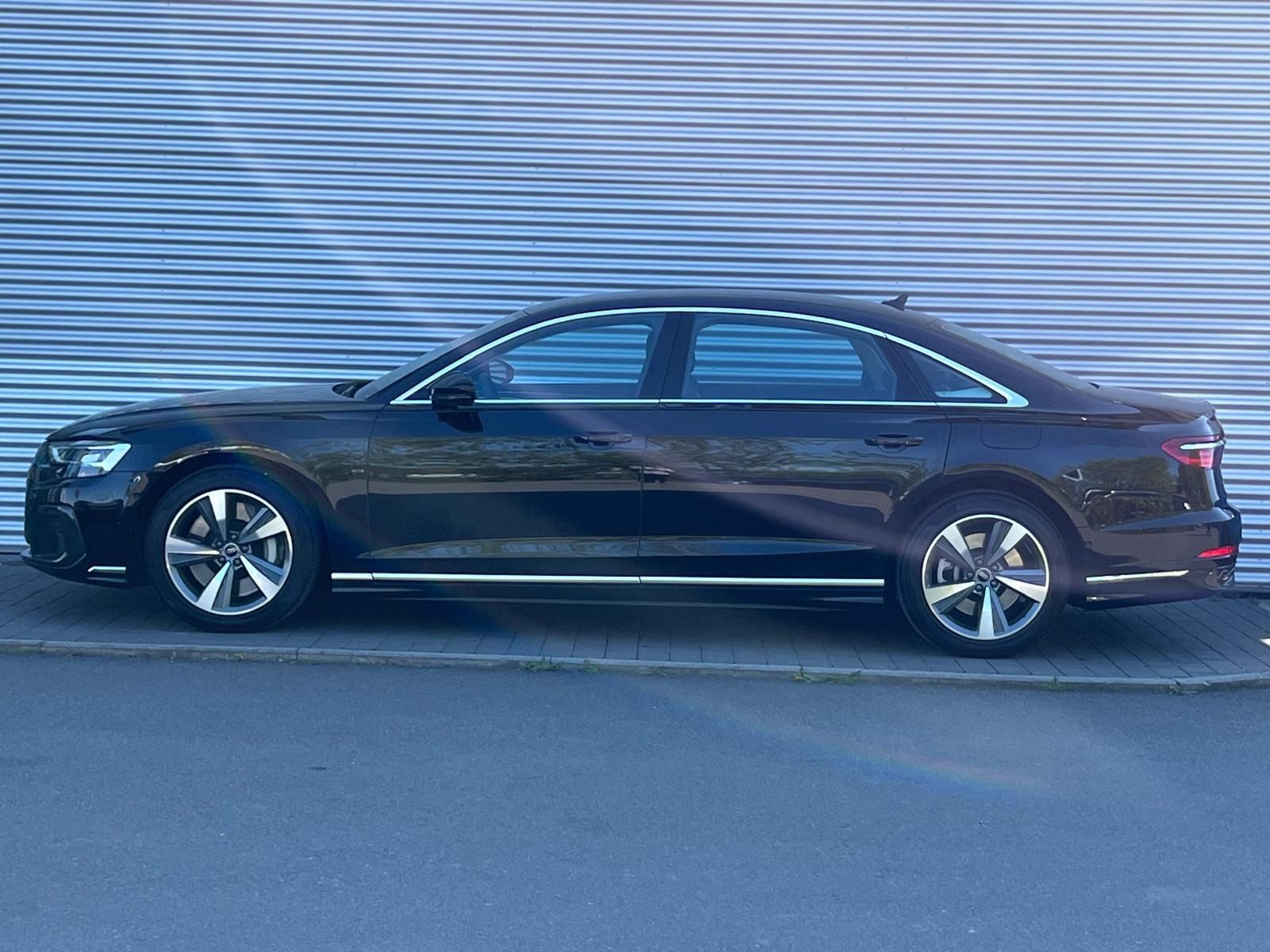 Audi A8 - Bild 4