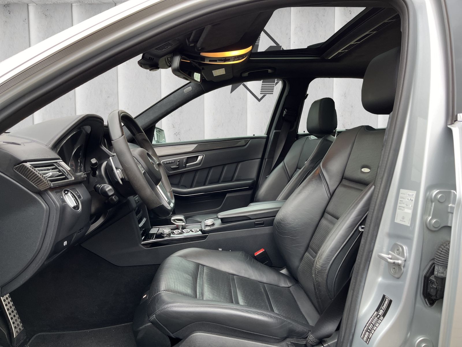 Fahrzeugabbildung Mercedes-Benz E 63 AMG*Perf*Harman*Keramik*Keyless*