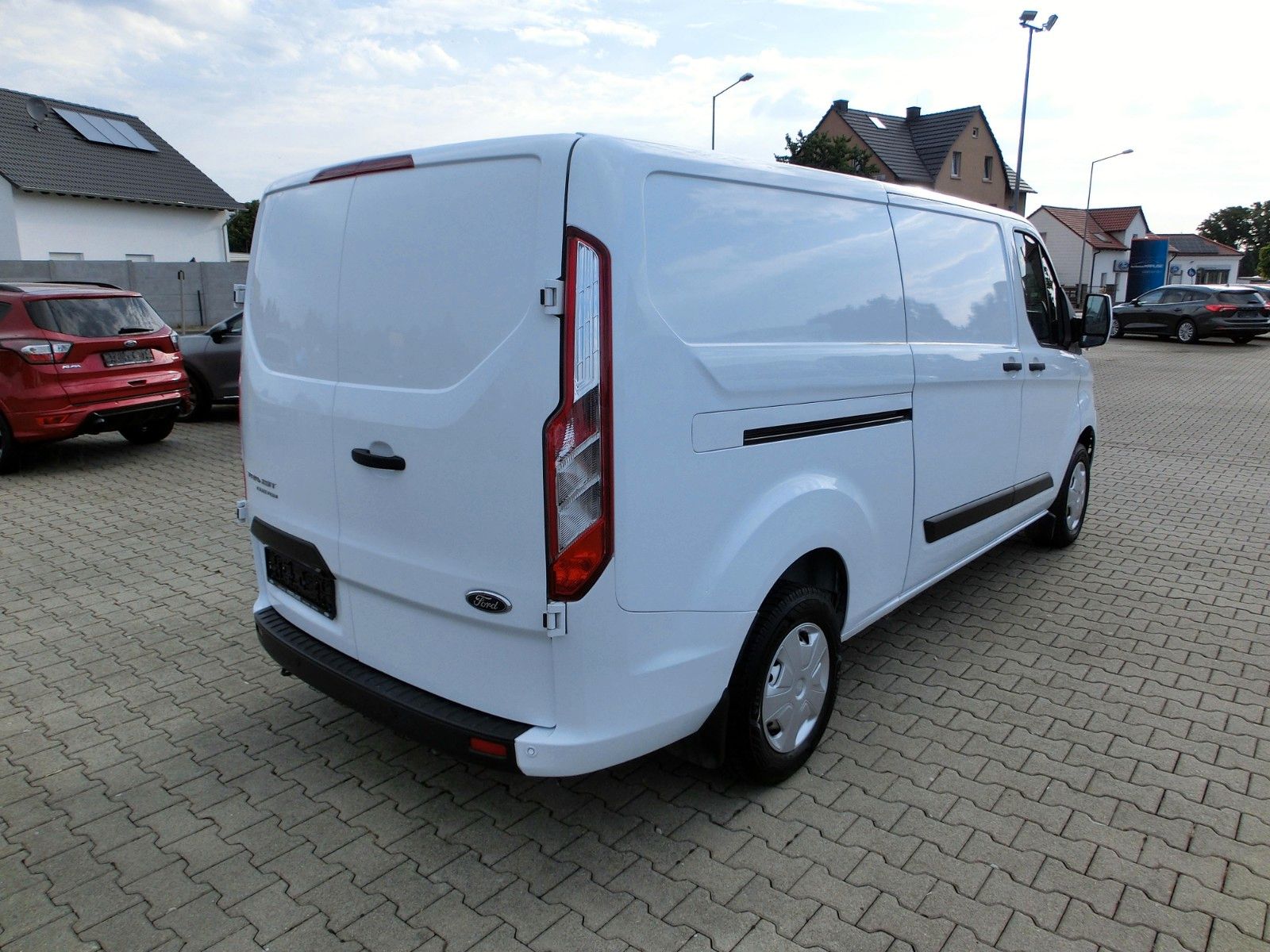 Fahrzeugabbildung Ford Transit Custom Kasten 300 L2 Trend