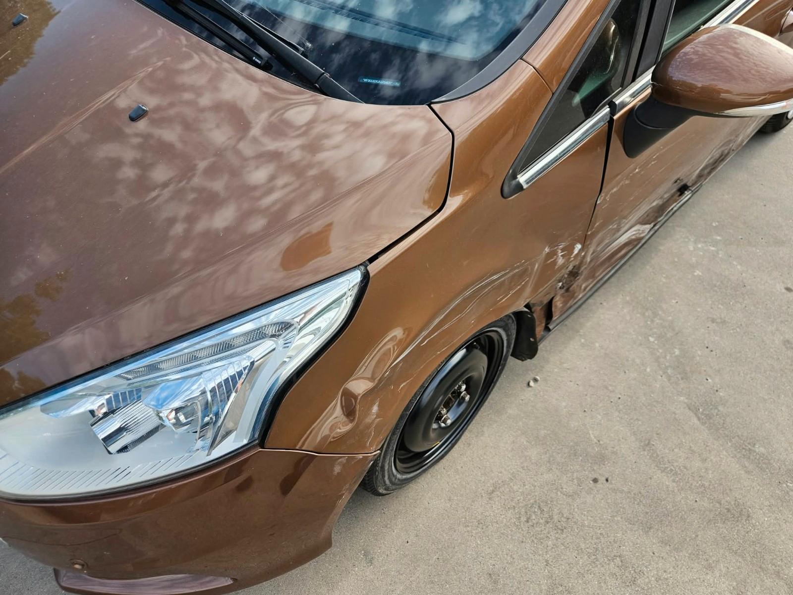 Ford B-MAX 2014 — photo 20