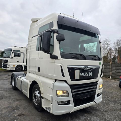 MAN TGX 18500 ESP NEU TÜV NEU STANDHEIZUNG STANDKLIM