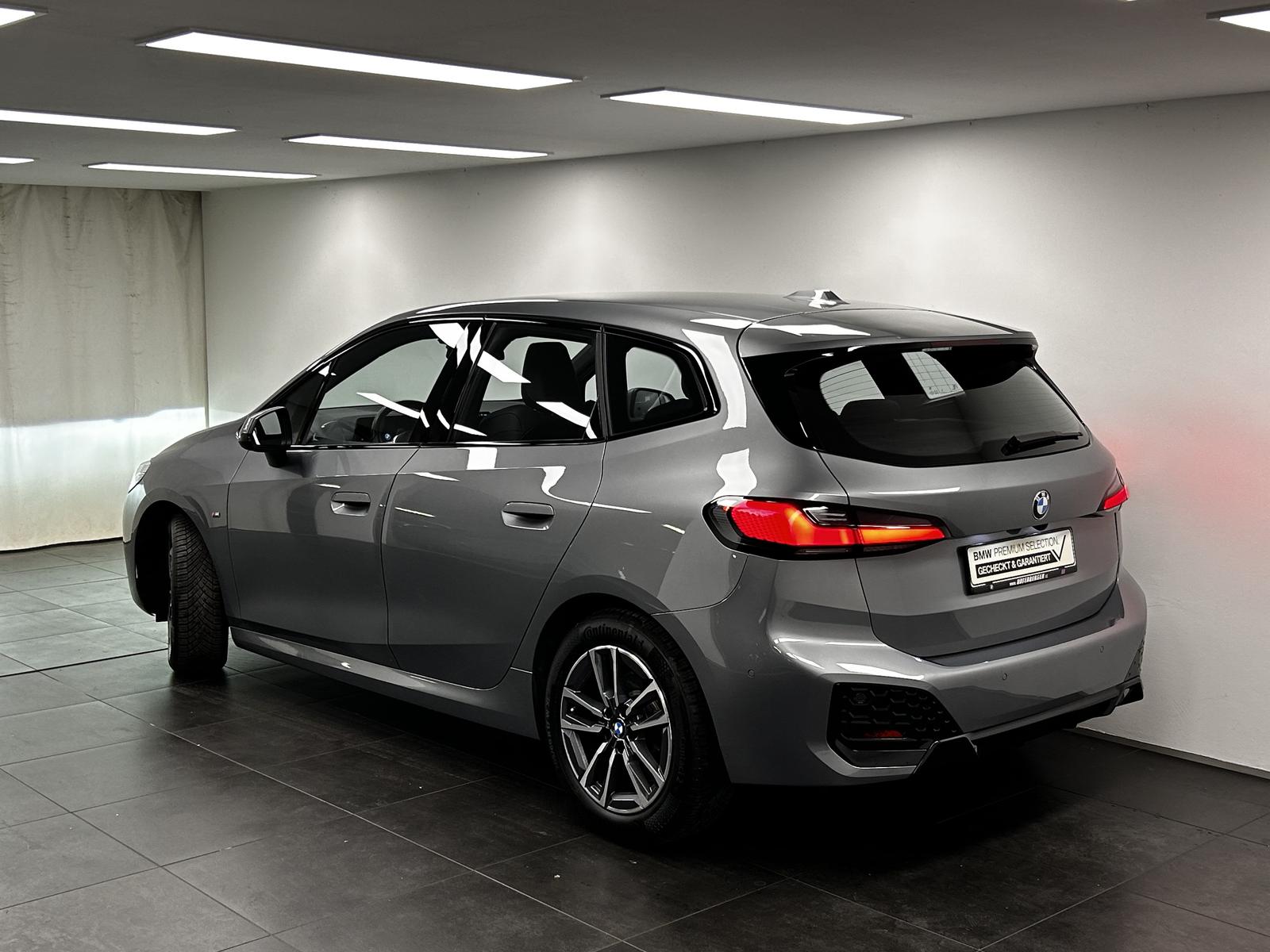 BMW 218i Active Tourer M Sportpaket DAB LED Shz