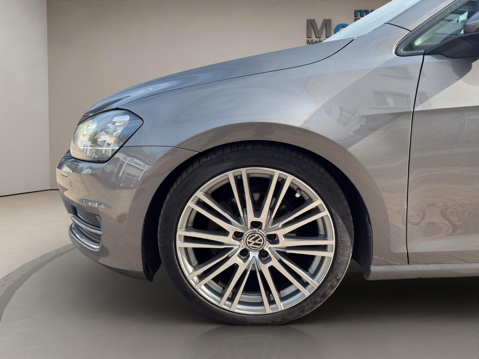 Volkswagen Golf VII Variant Highline Xenon SHZ Cam