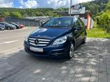 Mercedes-Benz B 180 ** AUTOMATIK ** TÜV-NEU ** - gebrauchte Mercedes-Benz B 180 aus dem Jahr 2009