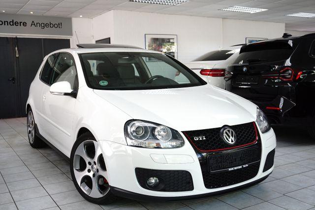 Volkswagen Golf 2.0 GTI