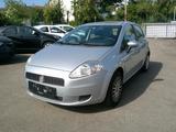 Fiat Grande Punto 1.4 8V Dynamic 8xbereift Klima - Fiat Grande Punto mit Benzin-Antrieb: Limousine