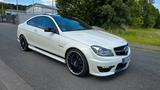 Mercedes-Benz C 63 AMG Coupe / H&K / Keyless / Alcantara / 204 - Mercedes-Benz C 63 AMG: Weiß