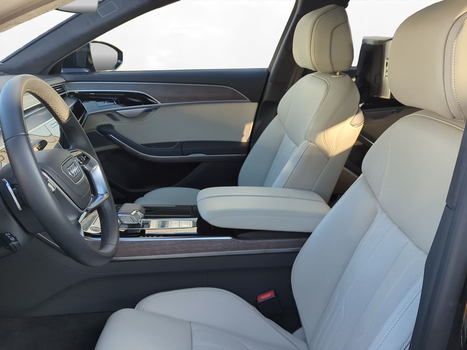 Audi A8 - Bild 2