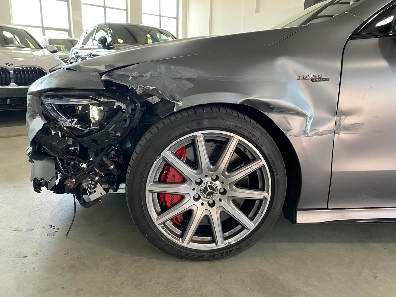 Fahrzeugabbildung Mercedes-Benz CLA 45 AMG Shooting Brake S 4Matic/Pano/HUD/BUR/