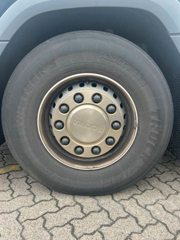 Fahrzeugabbildung Scania 2 Stück R 450