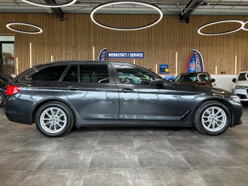 MYAUTOCENTER – Gebraucht- und Jahreswagen mit Werkstattservice in Pfaffenhofen BMW 520 *Navi*ACC*NAVI*LED*KAM*CARPLAY*