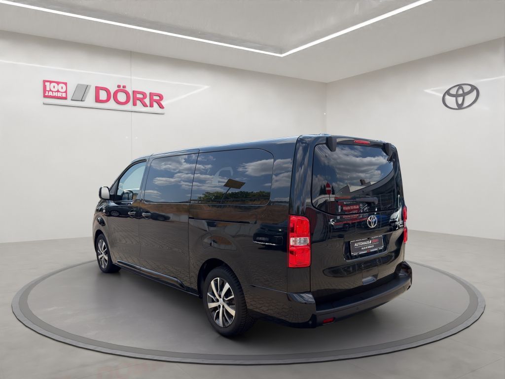 Toyota Proace 2,0-l-D-4D L2 (8-Si.) Autm. Verso Team De imagem 3