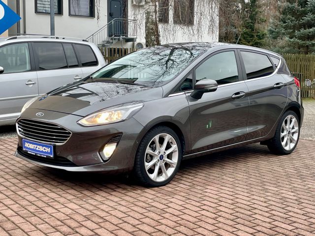 Ford Fiesta Titanium Parkpilot Allwetter Automatik