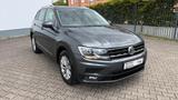 Volkswagen Tiguan 2.0 TDI Comfortline*Autom*1.HAND*NAVI*PDC - Volkswagen Tiguan mit Diesel-Antrieb: Automatik
