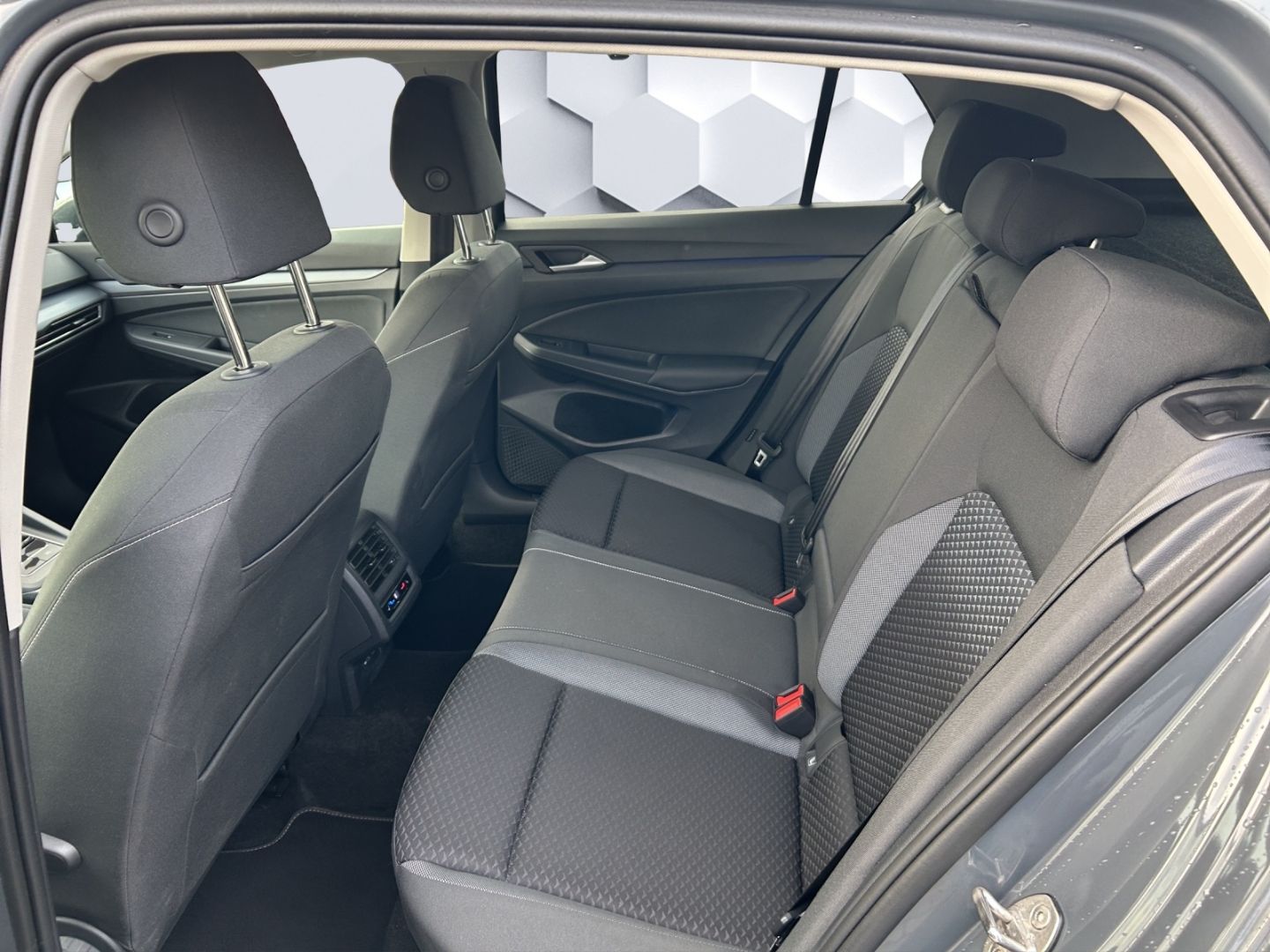 Golf VIII Active Life 1.5 TSI OPF 110 kW 6-Gang 