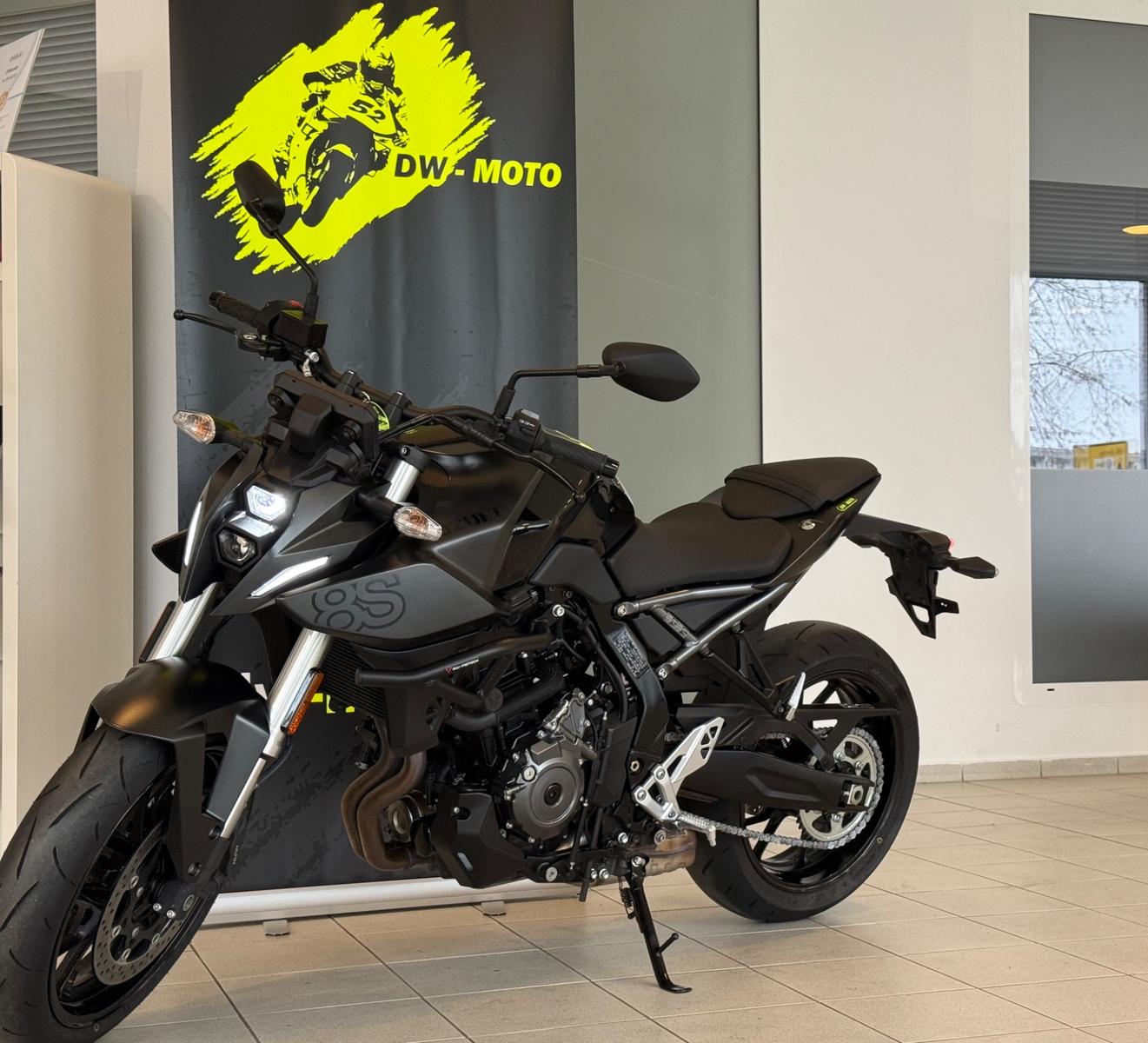 Suzuki GSX-8S / 1. Hd. / 35 kW / Service neu / TÜV neu