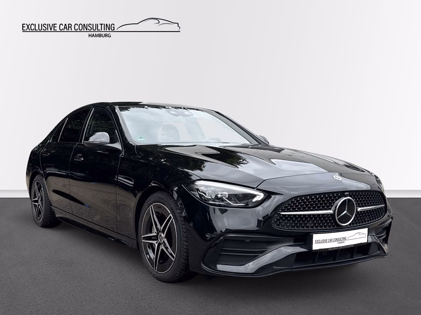 Mercedes-Benz C 300 AMG LINE*ACC*AHK*ELEKT. HECKKLAPPE*NIGHT-P