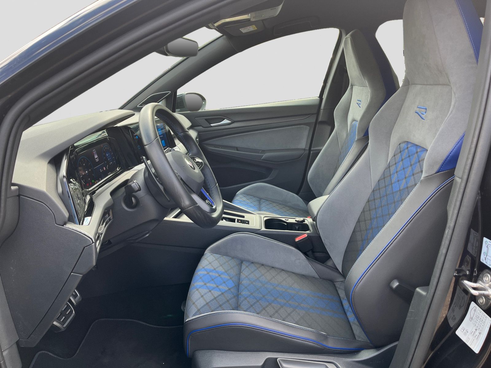 Volkswagen Golf R 2.0TSI 4M DSG Harman Cam ACC Keyless Navi foto 10