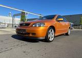 Opel Astra Coupé 2.2 16V - Automatikgetriebe  - Opel Astra Coupé 16v coup mit Benzin-Antrieb