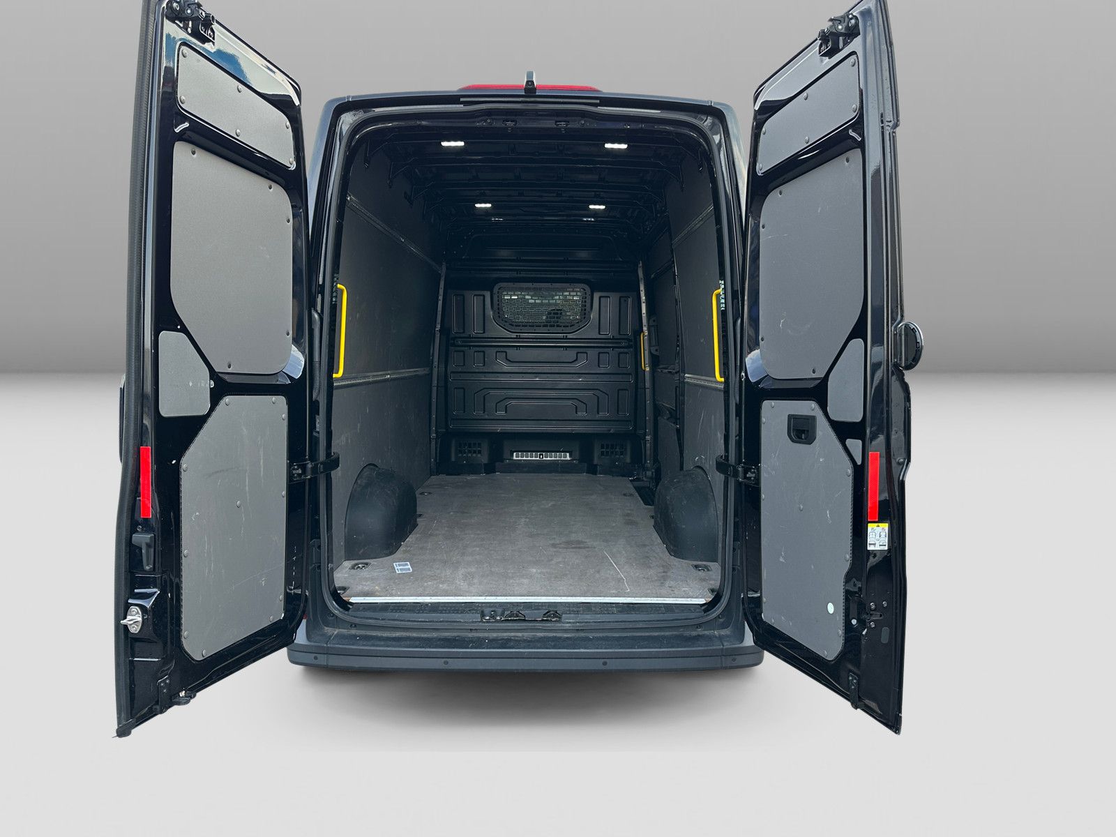 Volkswagen Crafter - Bild 12