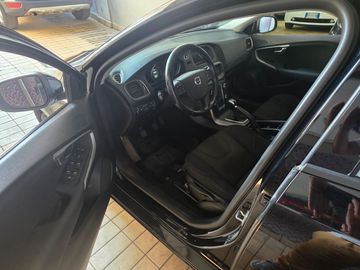 Volvo V40 - 8