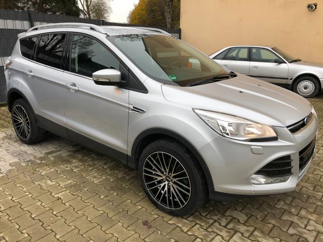 Ford Kuga Titanium 4x4 Allrad