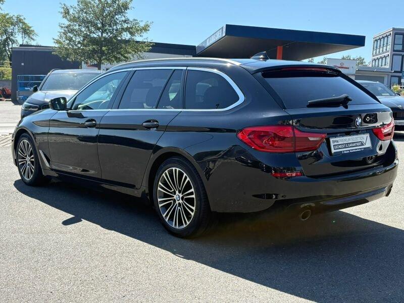 BMW 530d xDrive Touring Sport Line STANDH NAVIPROF