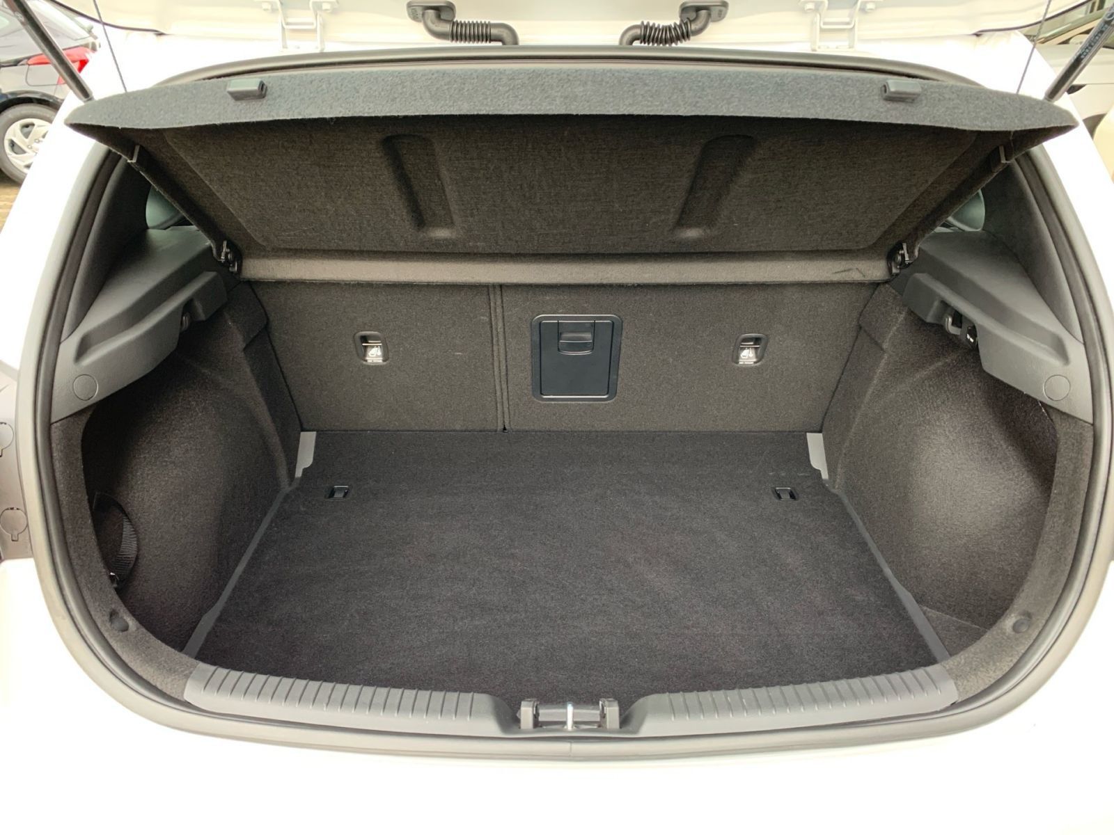 Fahrzeugabbildung Hyundai i30 1.5 T-GDI N Line Mild-Hybrid Pan Dach Sitz P