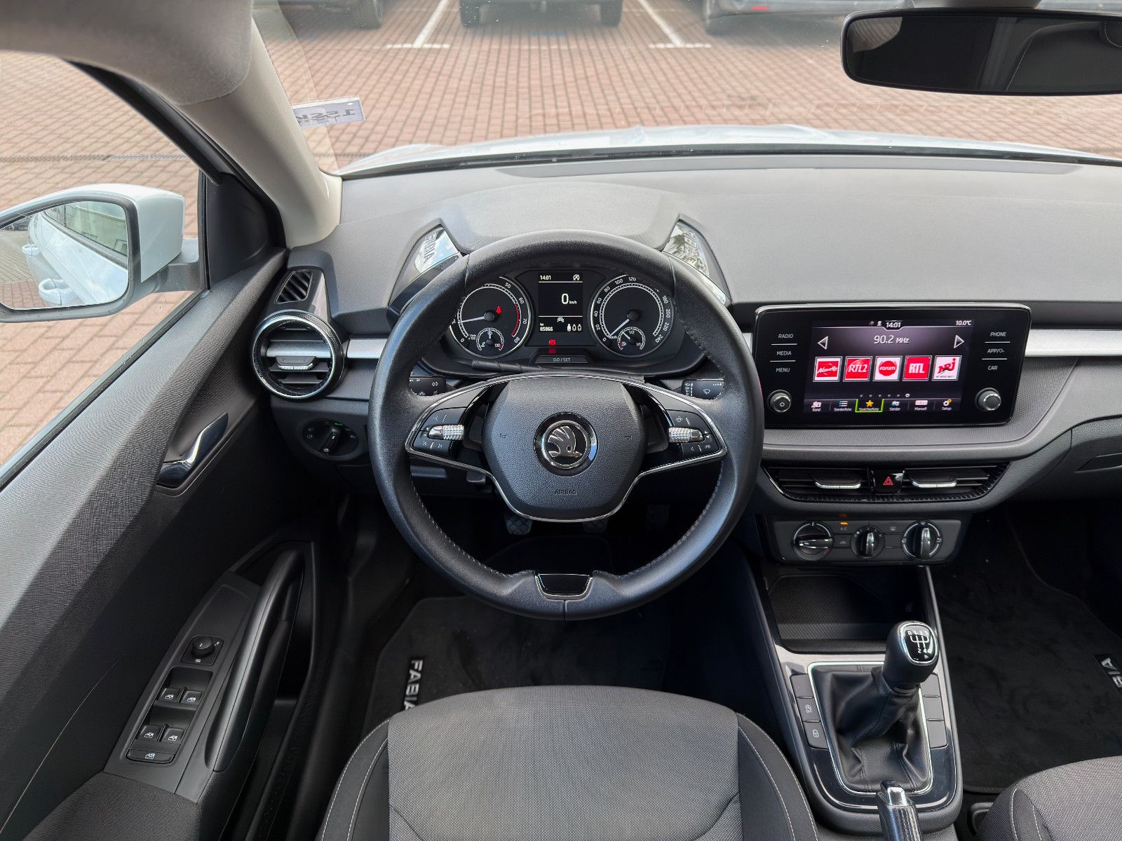 Fahrzeugabbildung SKODA Fabia Selection