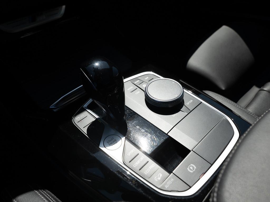 BMW X3 M40d xDrive FACEL. PANO AHK HUD LASER LED ACC