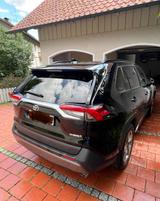 Toyota RAV 4 2.5 Hybrid Club Auto Club - Toyota RAV 4: Automatik