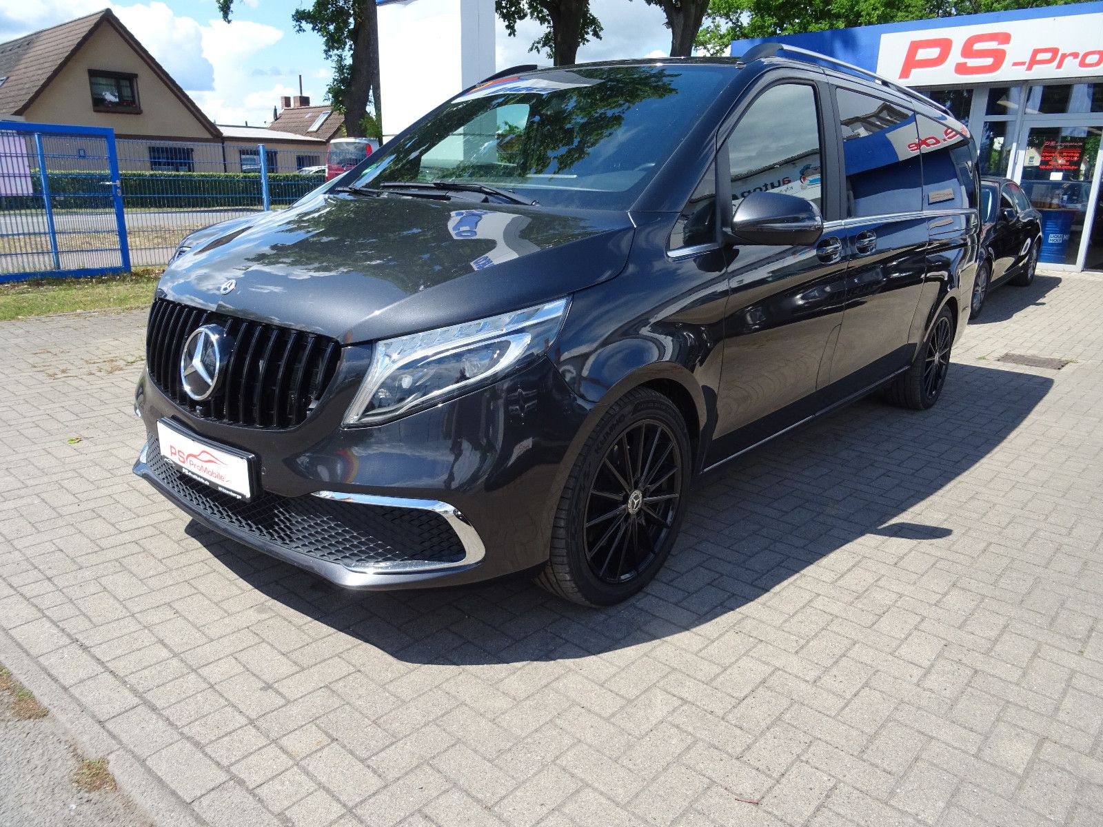 MERCEDES-BENZ V 300 Avantg.Edition Extralang-LED-MBUX-Leder